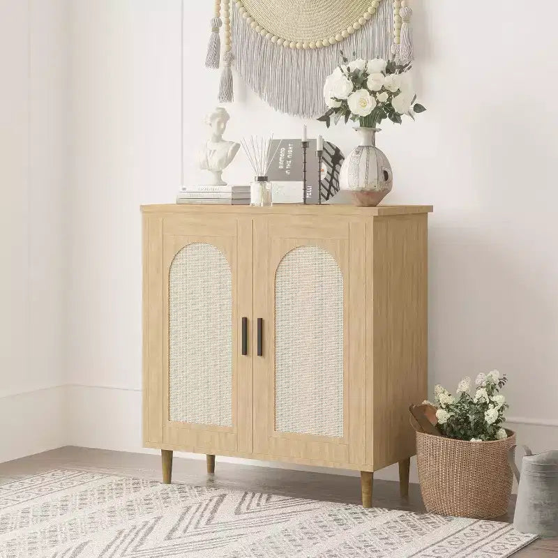 Mobile Credenza Buffet con Ante in Rattan e Piedini in Legno Massello