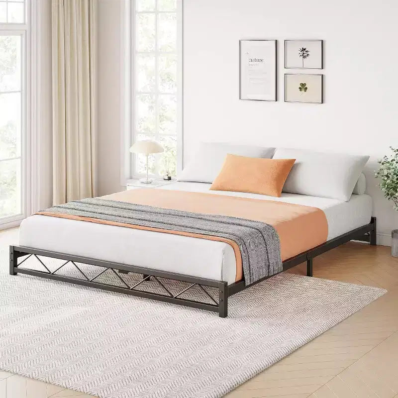 Letto a Piattaforma in Metallo - Queen Size, Profilo Basso, Doghe in Acciaio, Nessun Box Spring Richiesto